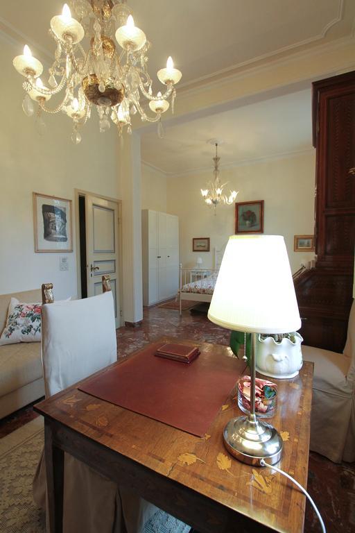 Il Diospero B&B Флоренция Стая снимка